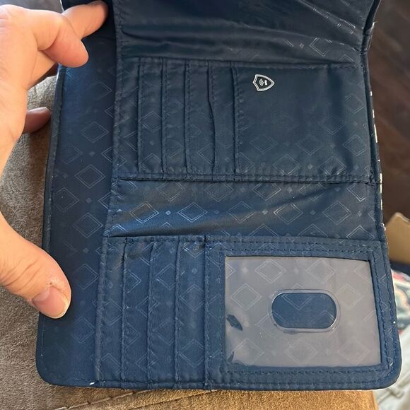 Vera Bradley RFID Small Bifold Wallet in a Blue Paisley pattern. - Picture 5 of 9